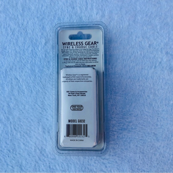 NWT Wireless Gear Sync & Charge 10 Ft. Fabric Cord - Picture 2 of 3